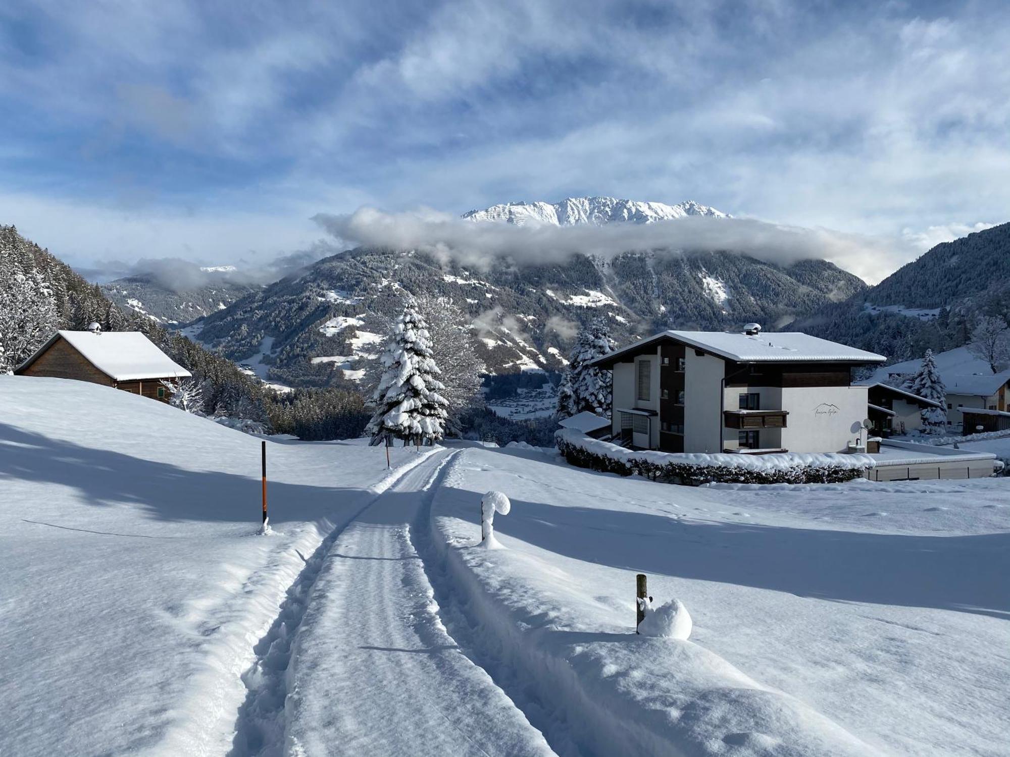 Gaestehaus Hoeck Schruns Exterior photo